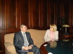 National Assembly Speaker Prof. Dr Slavica Djukic Dejanovic with the newly-appointed Belarusian Ambassador